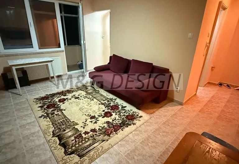 1 camera la etaj 2  zona Brincoveanu - Poză 1