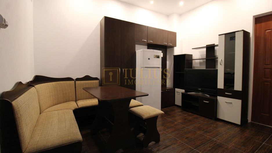 3 camere, parter- Complex - Poză 1