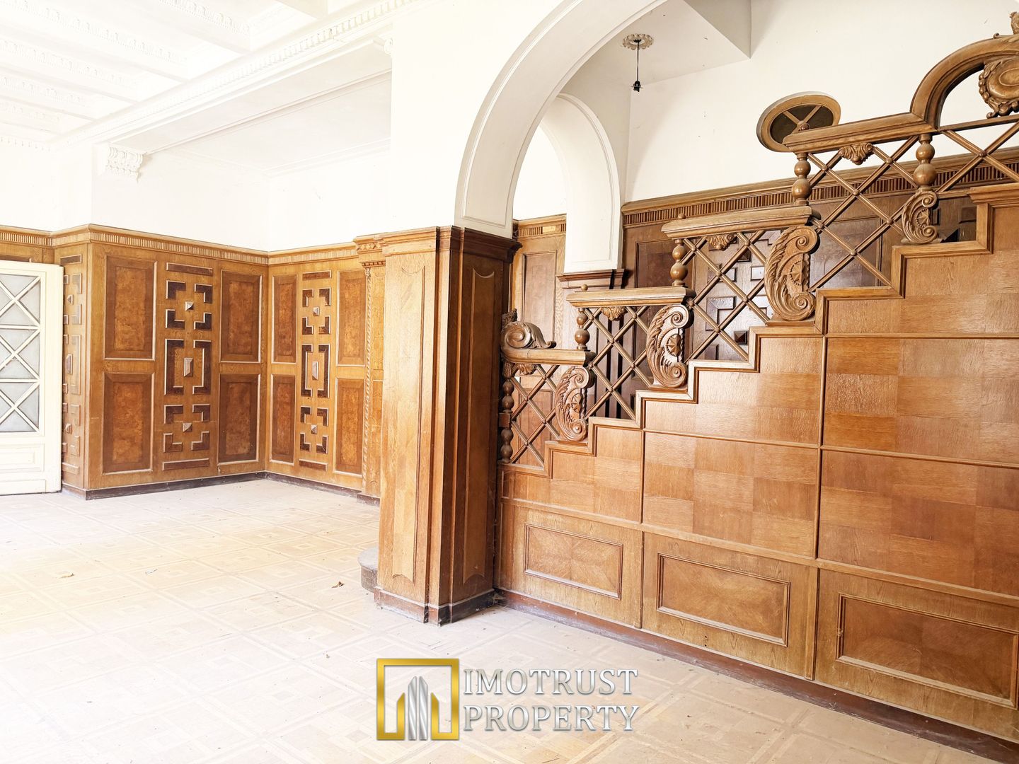 Imobil Istoric | Centrul Aradului | Fosta Reședință a Baronului Neuman - Poză 13