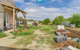 Casă spatioasă și solidă în Pecica - Poză 11