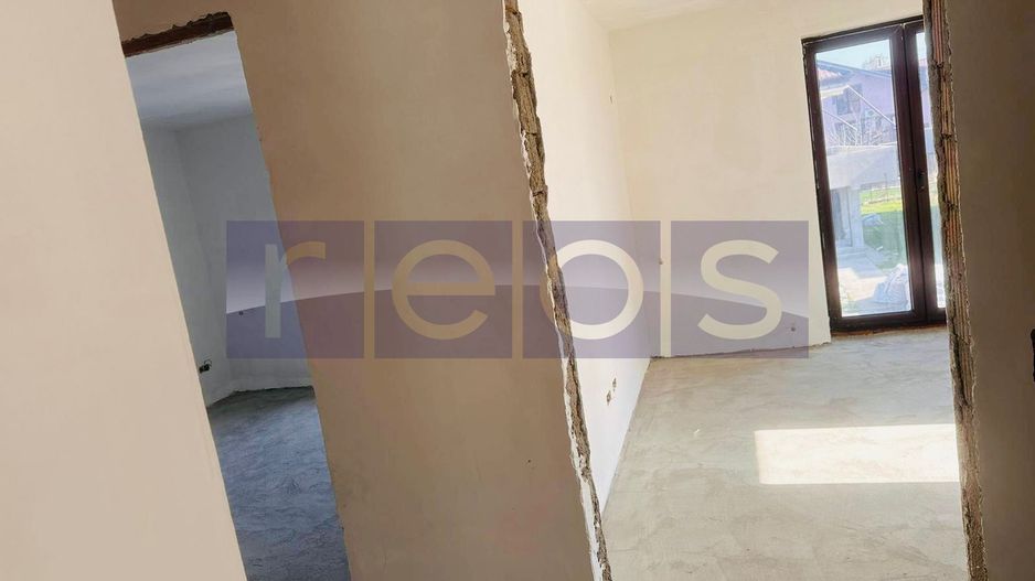 VILA DE VANZARE IN COMPLEX REZIDENTIAL | CREVEDIA | 4 CAMERE - Poză 11
