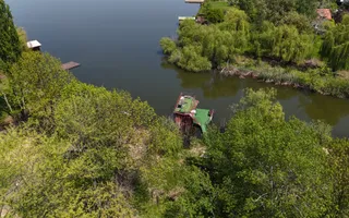 Proprietate unica, vila si 8000 mp pe malul lacului Snagov - Poză 42