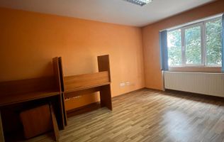 Apartament 2 camere etaj 1, ultracentral – P-ta Revolutiei