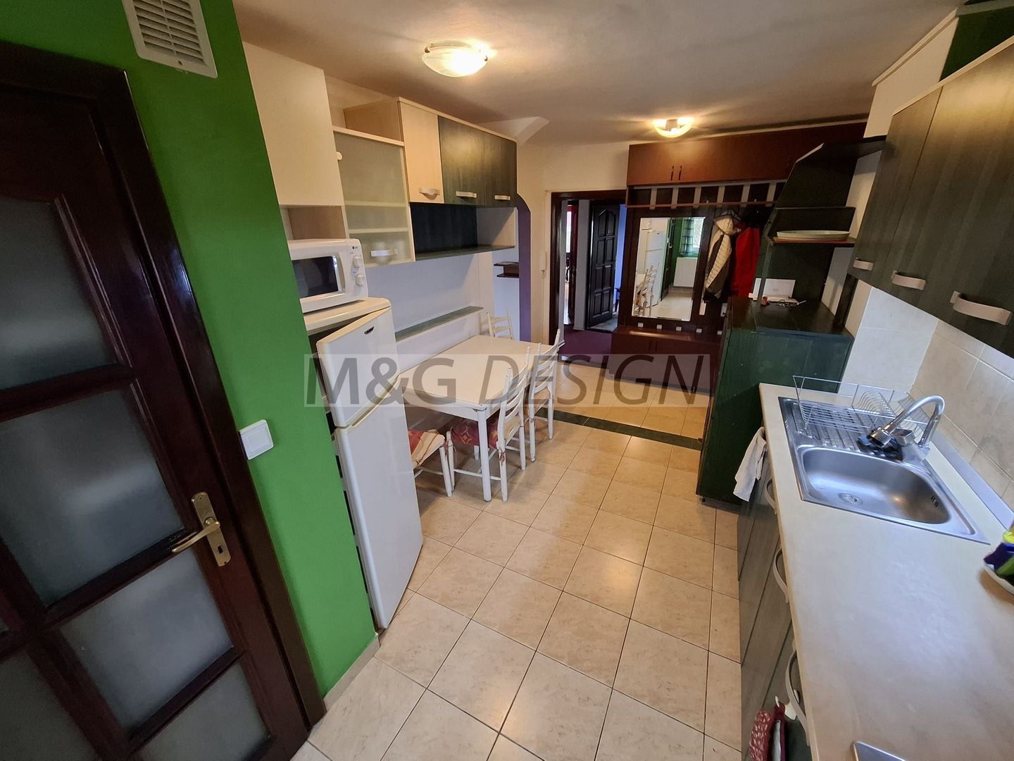 4camere decomandat, 2 bai, CENTRALA GAZ,CLIMA, Soarelui - Judetean - Poză 6