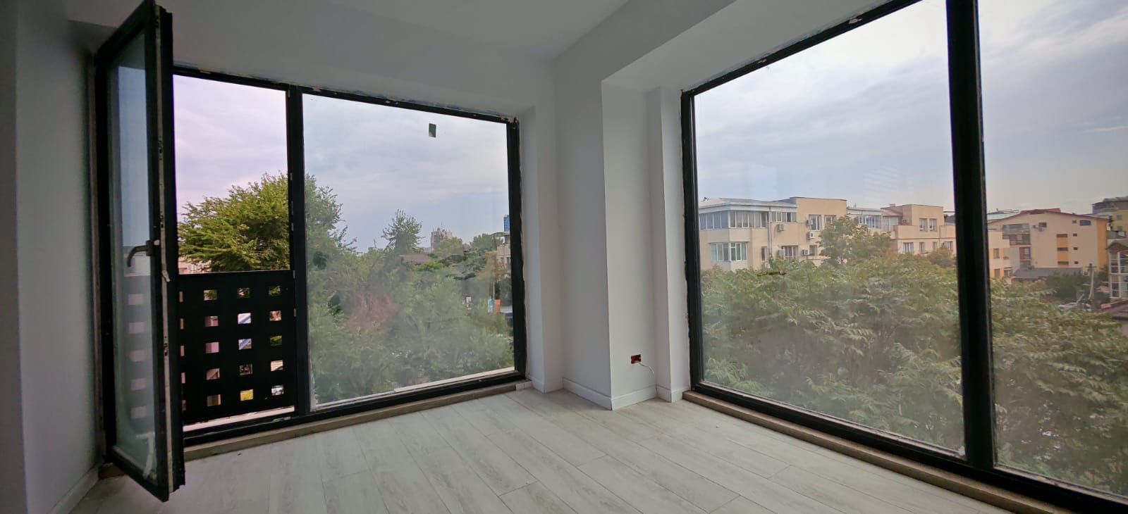 aparatment de 3 camere Piata Floreasca,bloc 2024 - Poză 5