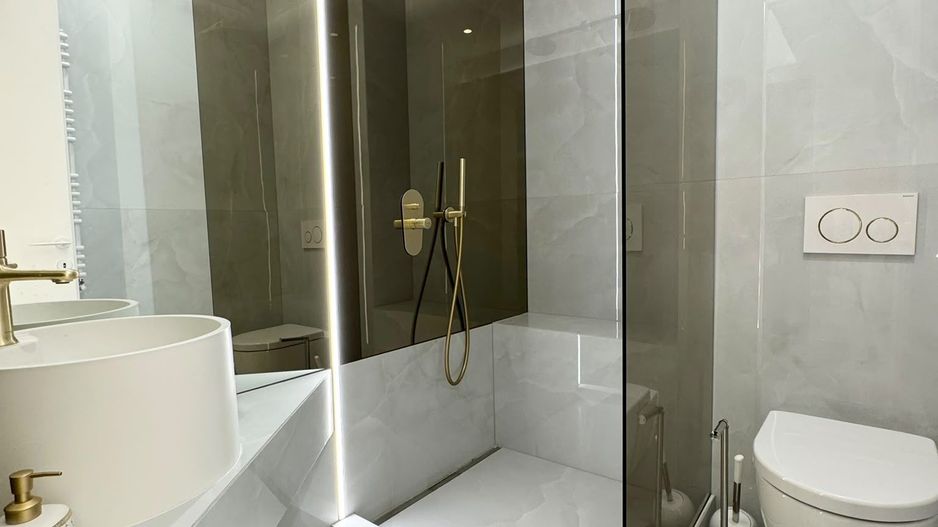 Apartament cu 3 camere de închiriat - Poză 5