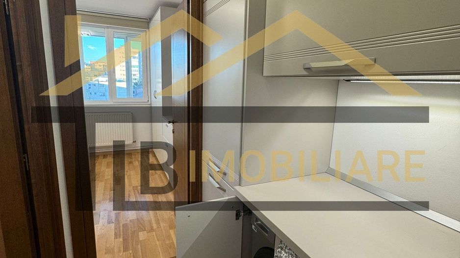 Apartament cu 3 camere, 65 mp, decomandat, zona Semicentral - Poză 9