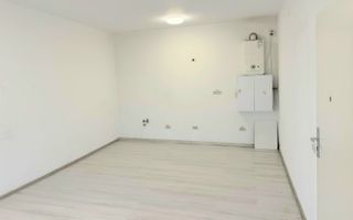 Spatiu comercial de închiriat  Brasov - 63 mp # spatii-comerciale-brasov.ro - Poză 2