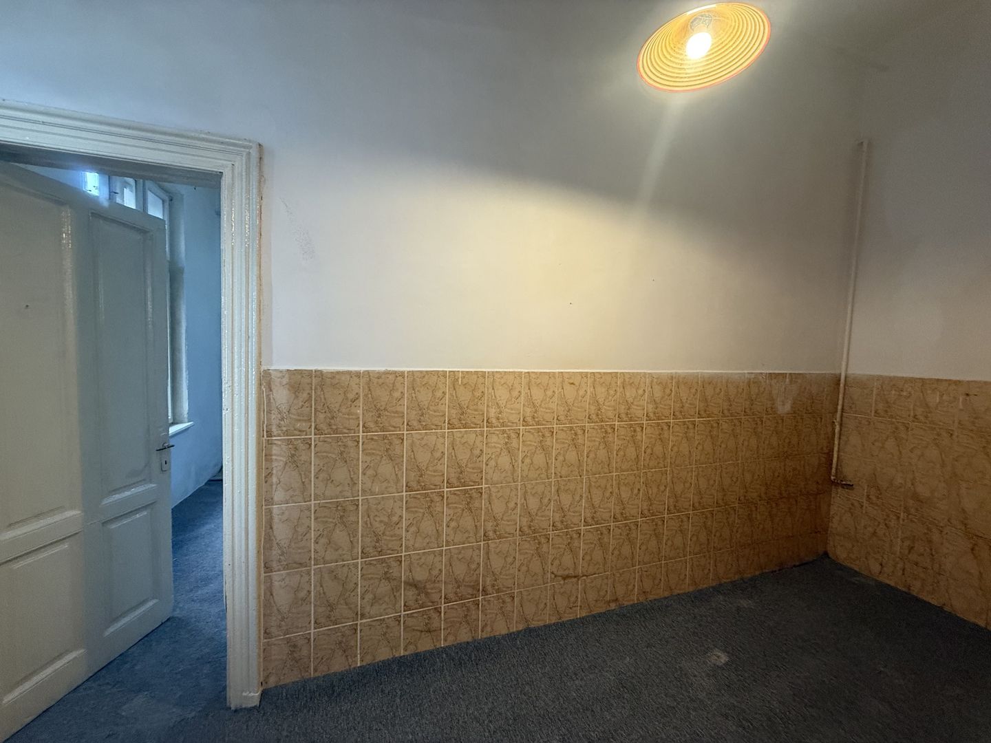 Oferta zilei !!! Garsoniera 33.4 mp utili in Vila - Zona Parcul Carol - Poză 6