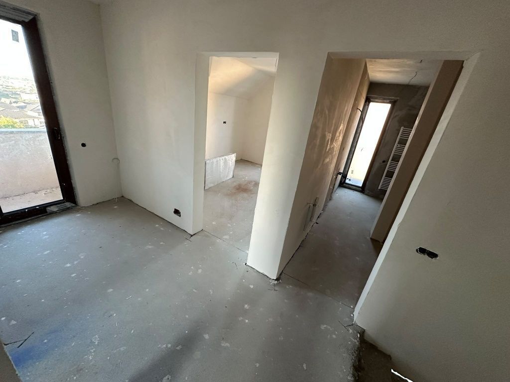 Casa de vanzare, P+1, 120 mp utili, 4 camere, 2 bai, 300 mp teren - Poză 5