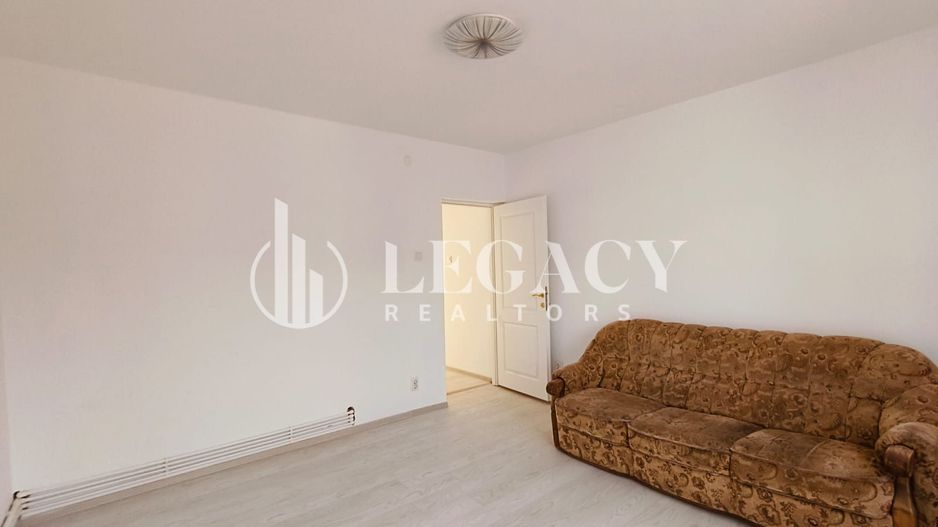 Vilă de închiriat, parter + etaj, str. Valea Rediului 36 - Poză 13