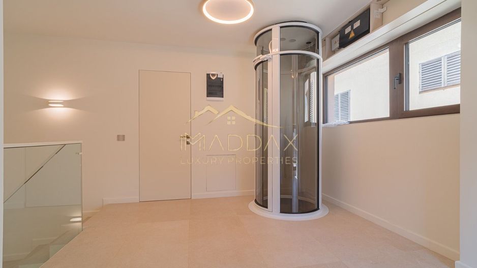 Vila Unica Noua cu 8 camere *300mp* /fotovoltaice si pompa cladura// Dorobanti - Poză 40