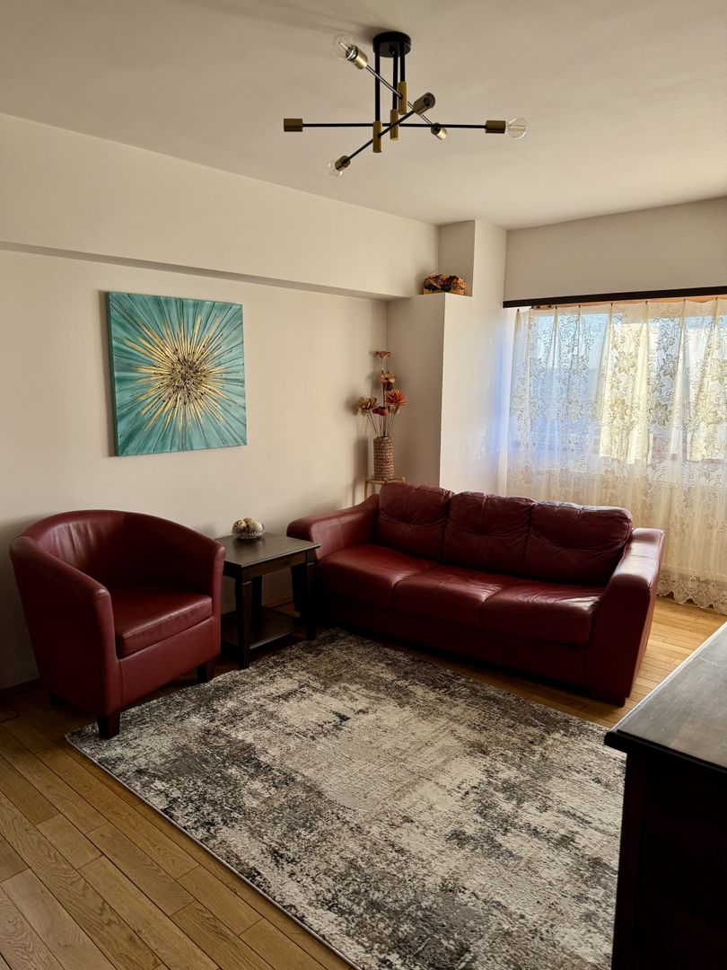 APARTAMENT SPATIOS SI LUMINOS - Poză 3