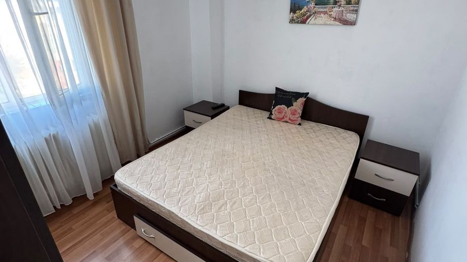 Apartament cu 4 camere de închiriat în Alba Iulia - Poză 2