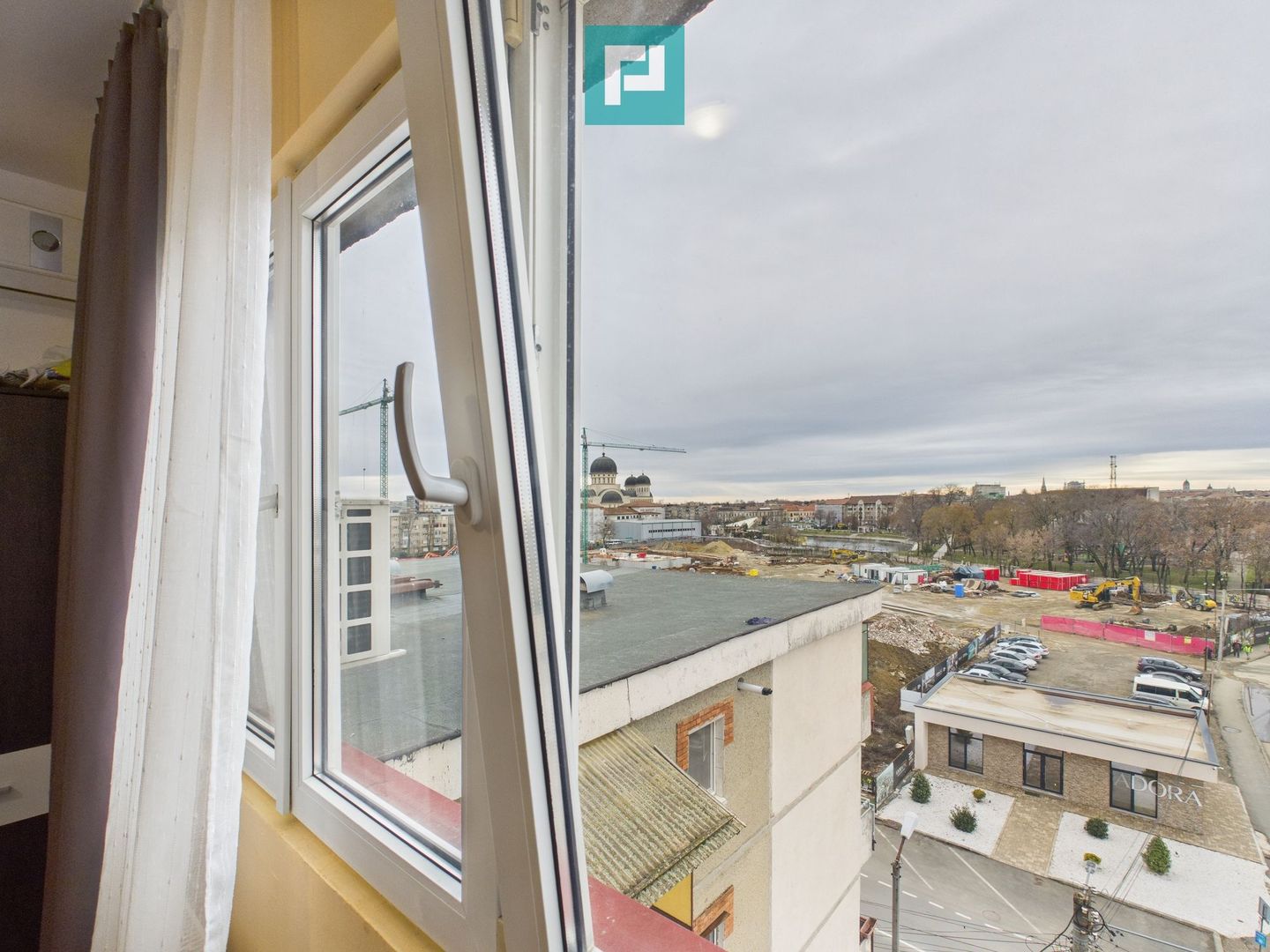 Apartament o cameră zona Podgoria - Poză 9