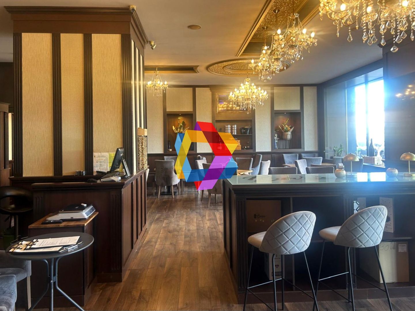 Spatiu comercial cu trafic intens - 154.8 mp # plus-imo.ro - Poză 1