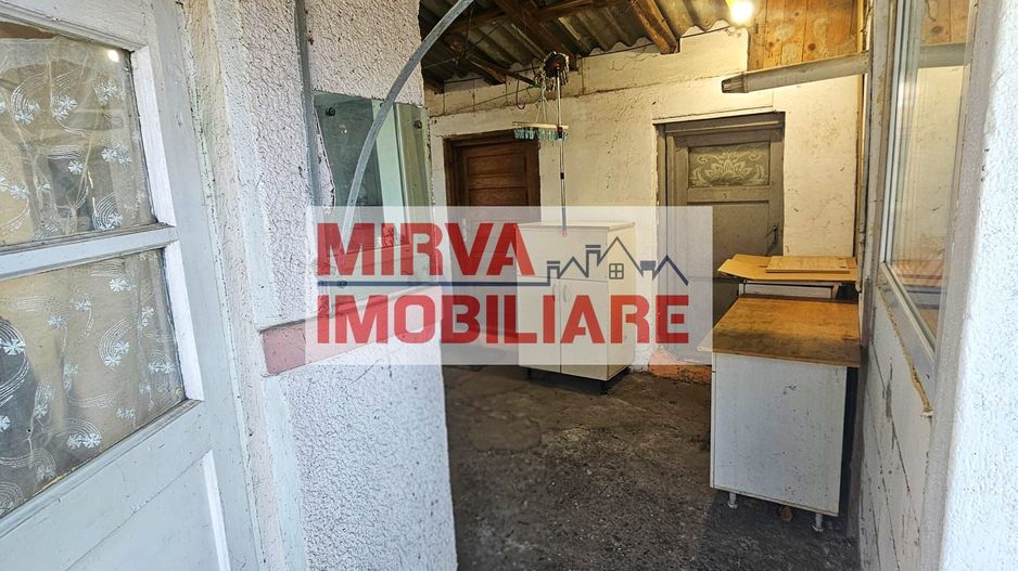 Casă 4 camere, garaj + spațiu comercial |  Sat Nedelea - Poză 13