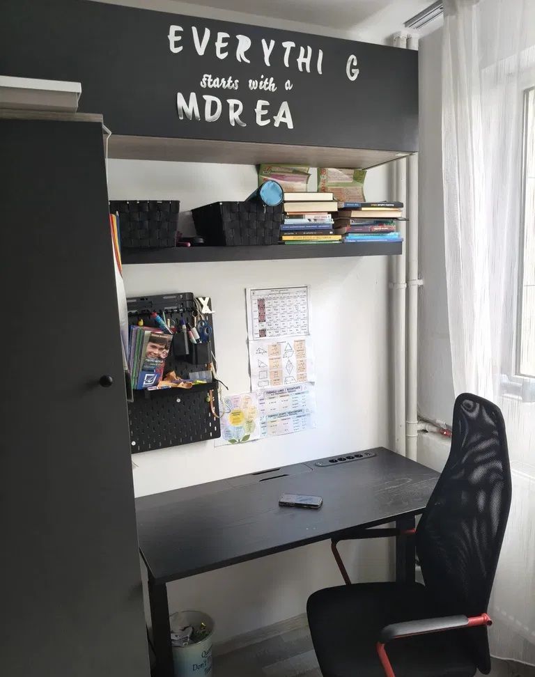 Apartament 3 camere de vanzare Drumul Taberei - Poză 4