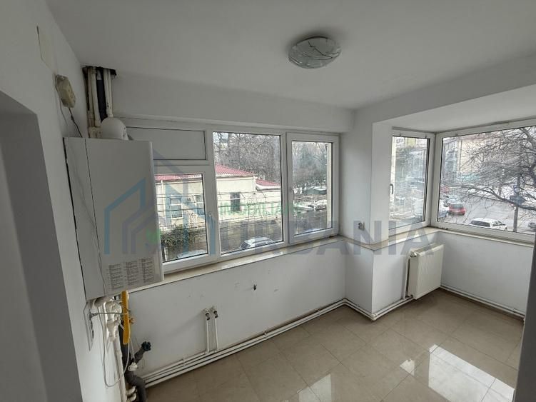 Casa de inchiriat - Ultracentral 324 mp utili + curte - Poză 4