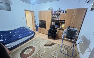 1 camera zona Sagului bloc nou etaj 1 CENTRALA PROPRIE - Poză 1