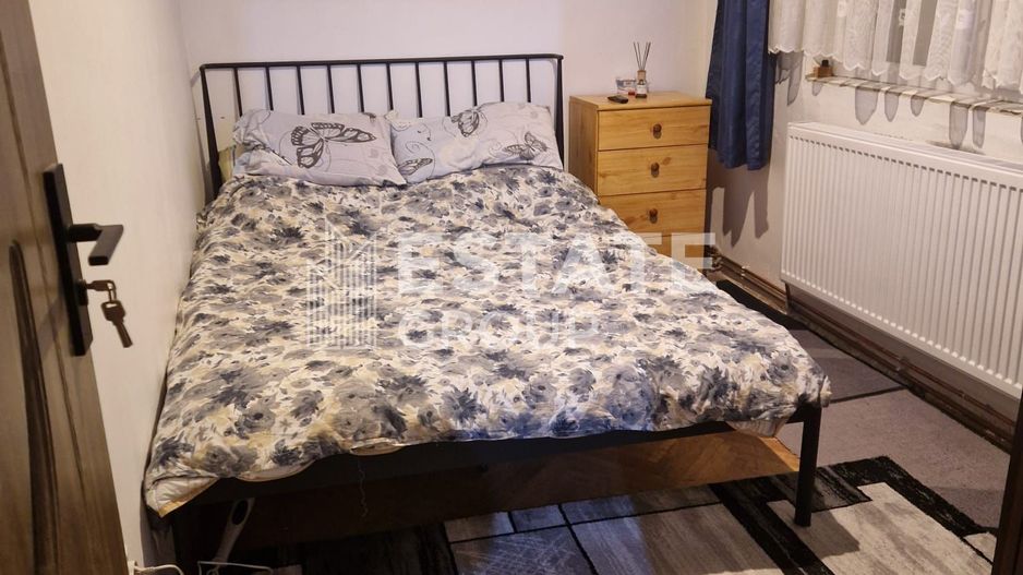 Apartament cu 3 camere in Zona girocului aproape de Spitalul Judetean - Poză 8