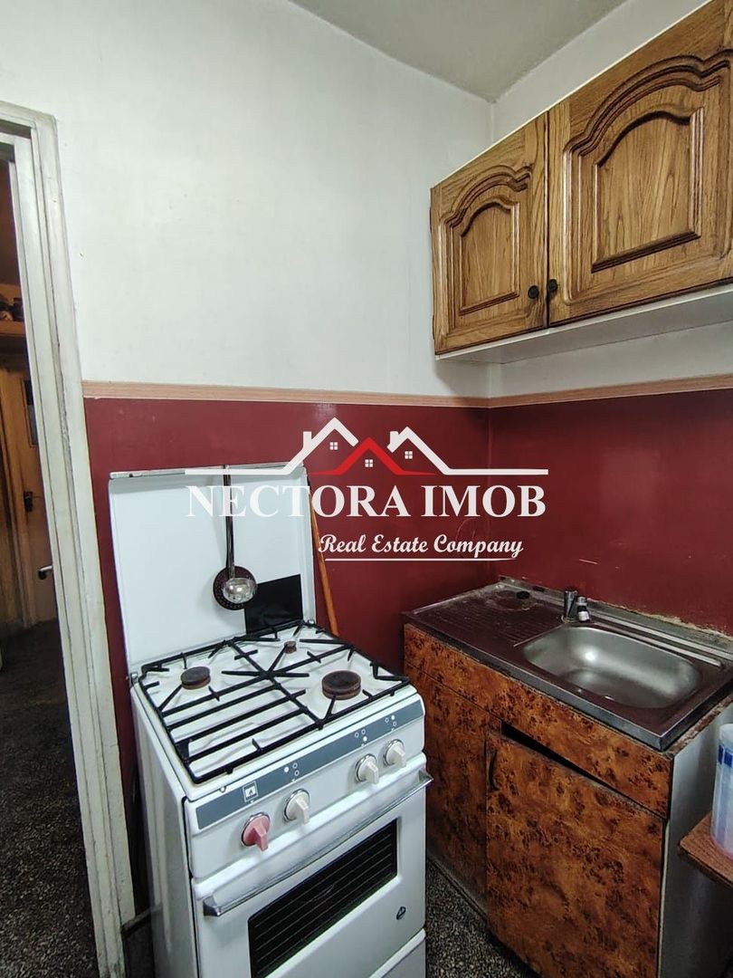 NECTORA IMOB-Apartament 2 camere, 44 mp + balcon, Str.Splaiul Crisanei - Poză 3