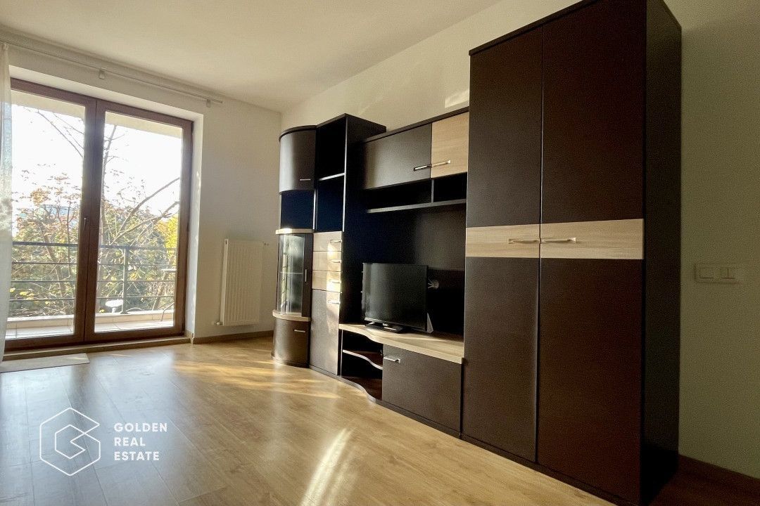 Apartament cu doua camere spațios, loc parcare, oraselul Copiilor - Poză 1