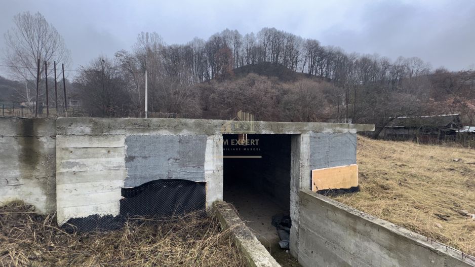 TEREN INTRAVILAN 2200 MP CAMPULUNG ARGES - Poză 28