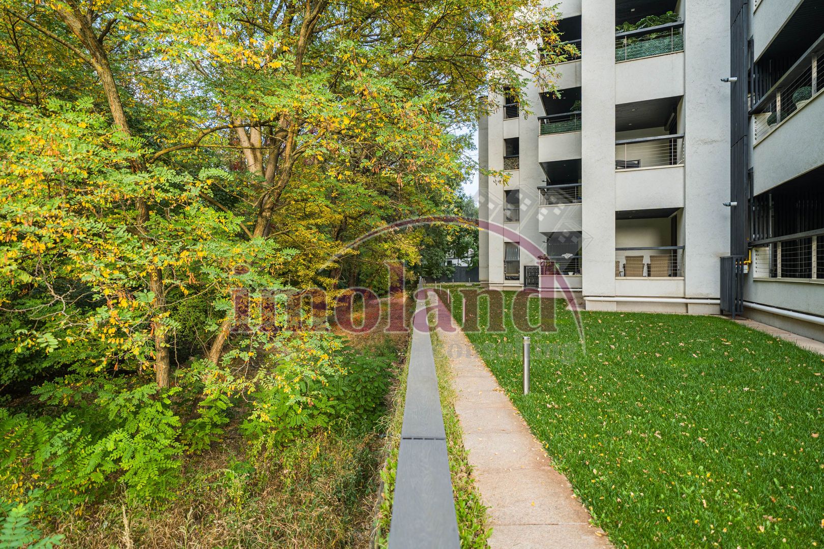 Apartament 4 camerę de vanzare Forest Hill Pipera - Poză 4