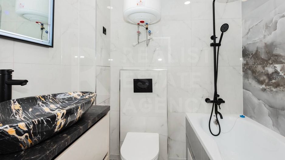 Vânzare, apartament,2 camere, str. Piata Unirii Principatelor,Buiucani - Poză 9