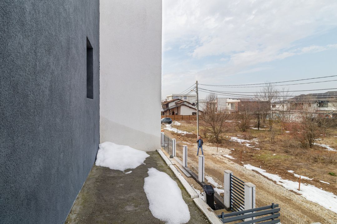 Casa Corbeanca ,curte generoasa, terasa si loc de parcare - Poză 5