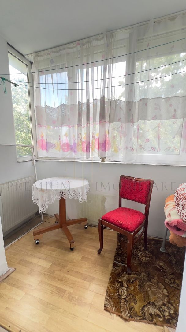 Apartament decomandat cu 2 camere zona centrala - Poză 6