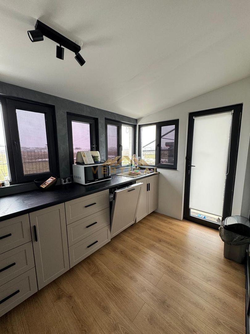 Casa 3 Camere intrare comuna Berceni - Poză 4