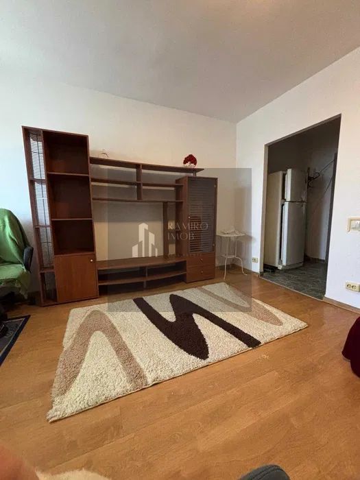 Garsonieră cu Balcon | Titan / Balta Albă | Metrou & ParkLake /10 min - Poză 3