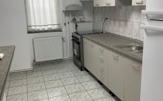Centrul Civic, aproape de AFI, 3 camere recent renovate/mobilate, 165000 euro - Poză 10