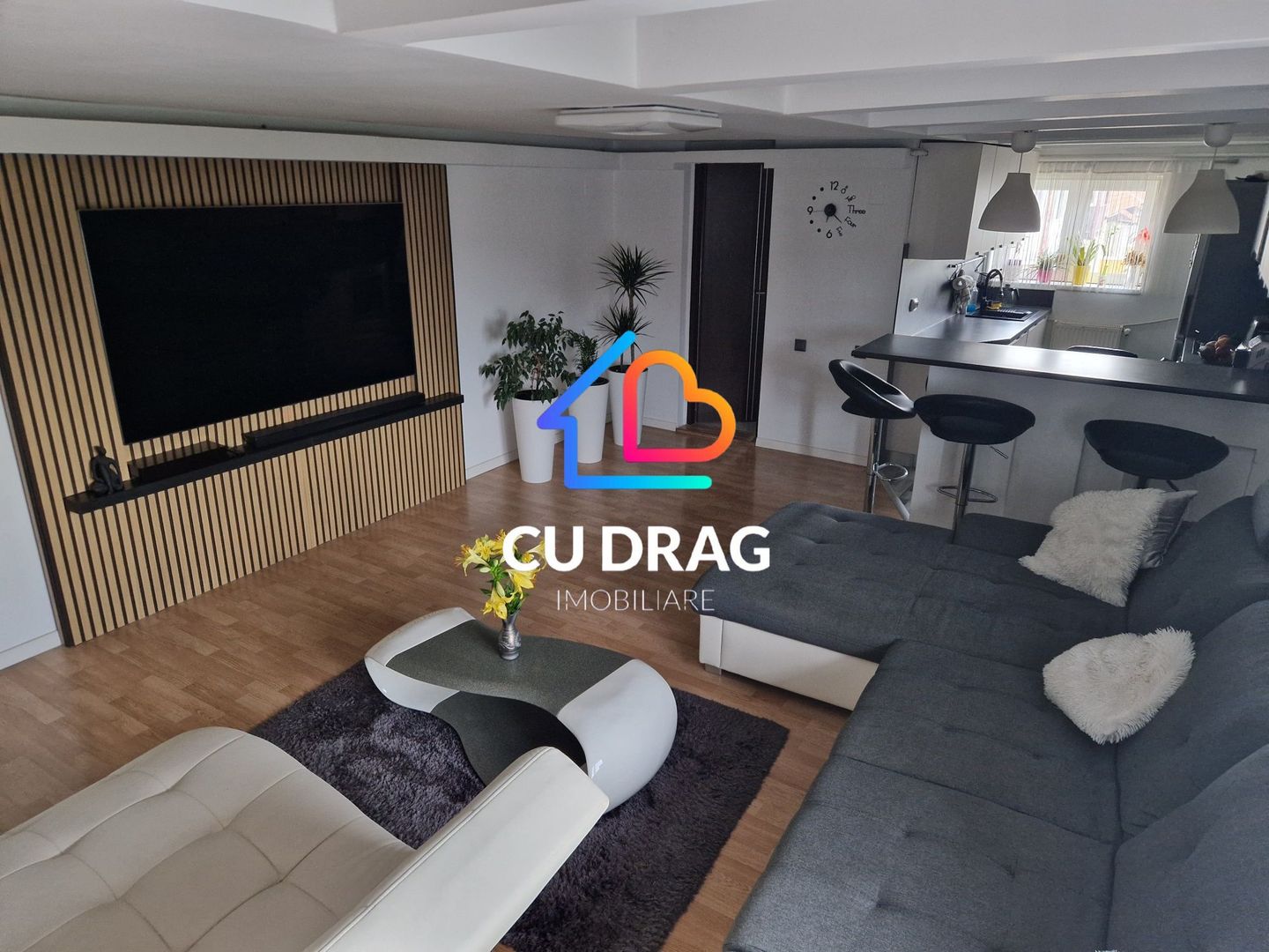Apartament 4 camere Ciresica - Poză 1