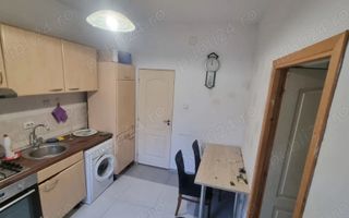 Apartament 1 camera curte comuna cu  centrala - Poză 4