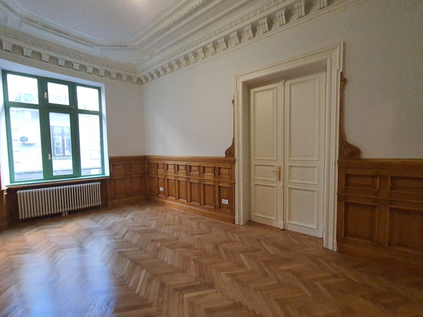 VILA SUPERBA UNIVERSIATE - Poză 2