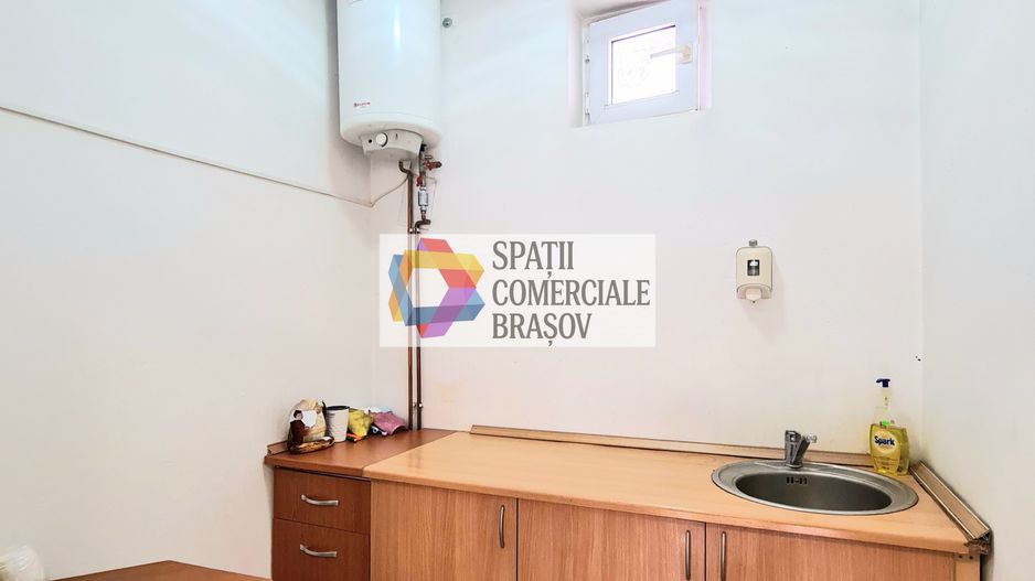 Spatiu birouri de închiriat Brasov - 130 mp # spatii-comerciale-brasov.ro - Poză 11