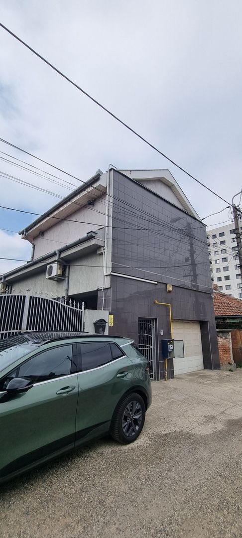 Casă P+M, 4 camere, str Lebedei, singur in curte - 600 E. Comision 0 - Poză 2