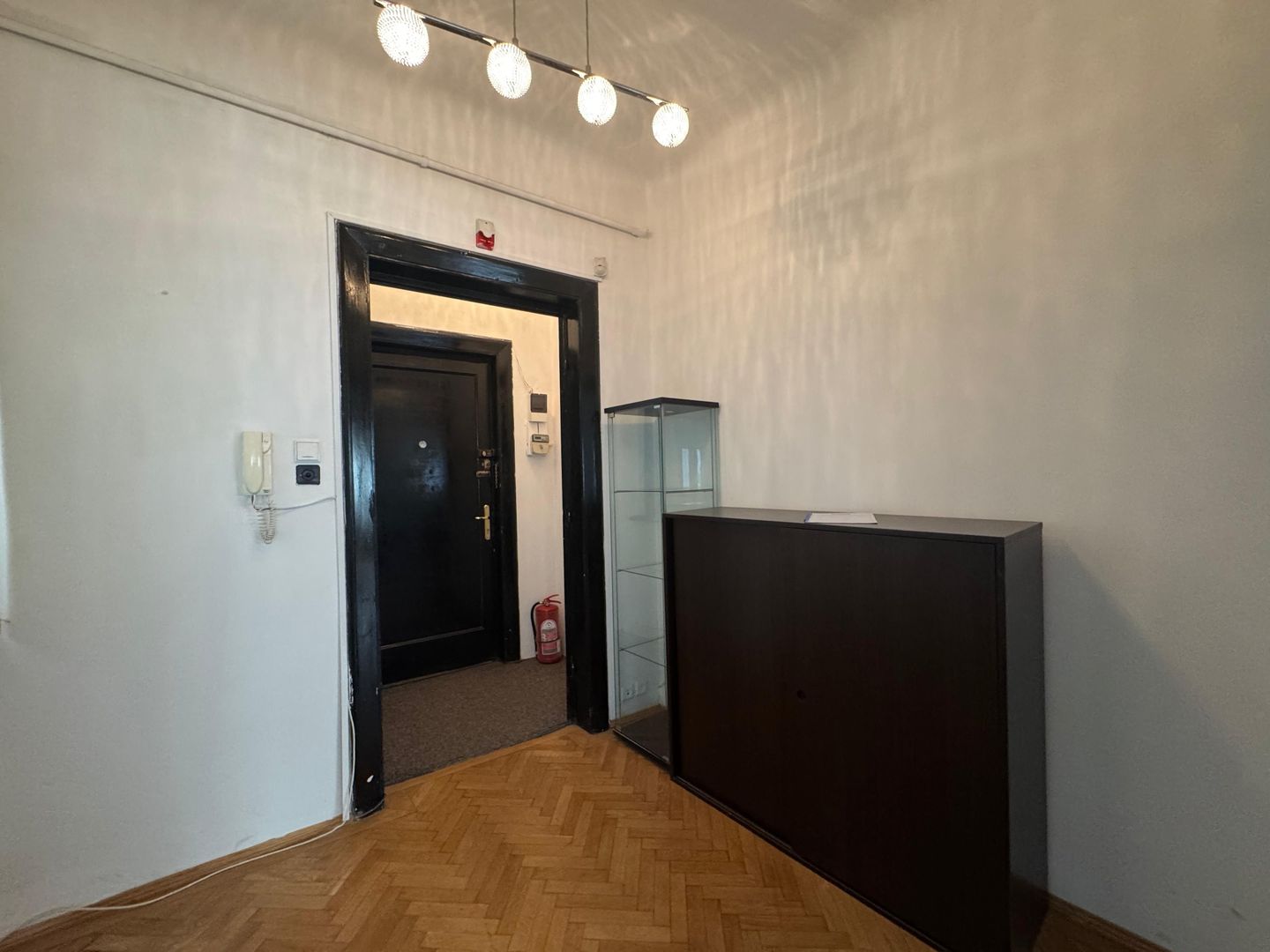 2 CAMERE| DECOMDATAT|VILA INTERBELICA| CALEA DOROBANTILOR - Poză 10