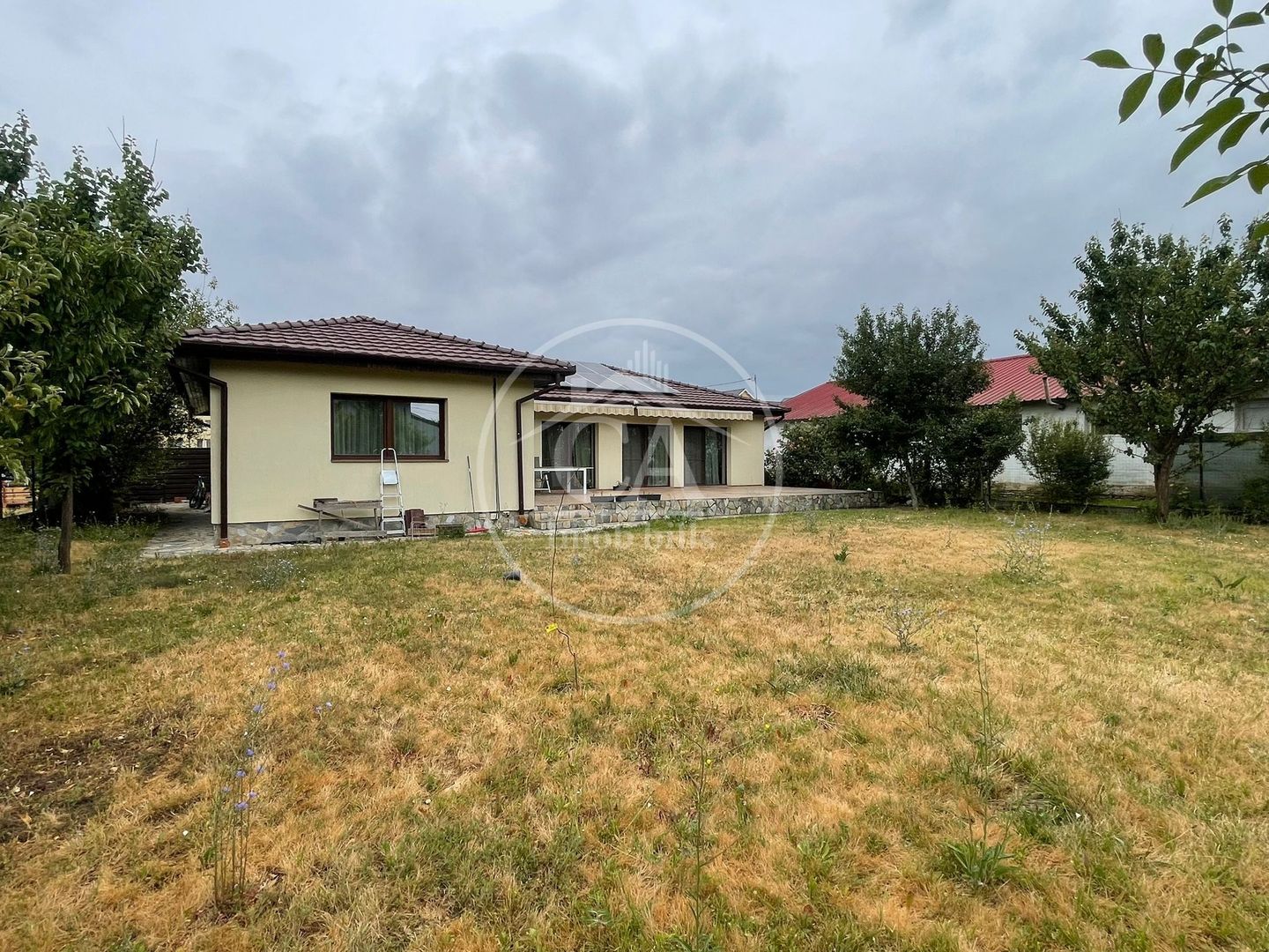 Casa de inchiriat cu 5 camere  in zona Nufaru, Oradea. - Poză 24