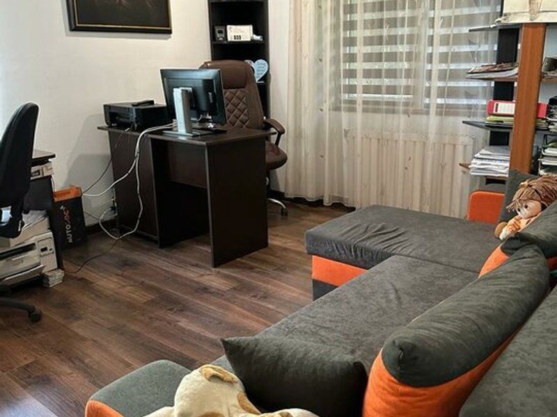 Vila D+P+1E, mobilata si utilata,  zona Spitalul militar - Poză 20