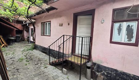 Casă individuală 3 camere | Strada Principală, Rășinari | 70 mp, 1985