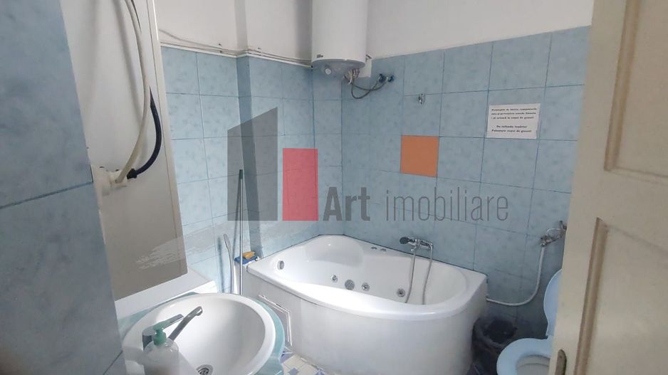 Vânzare apartament decomandat 3 camere în vilă - metrou Tineretului - Poză 11