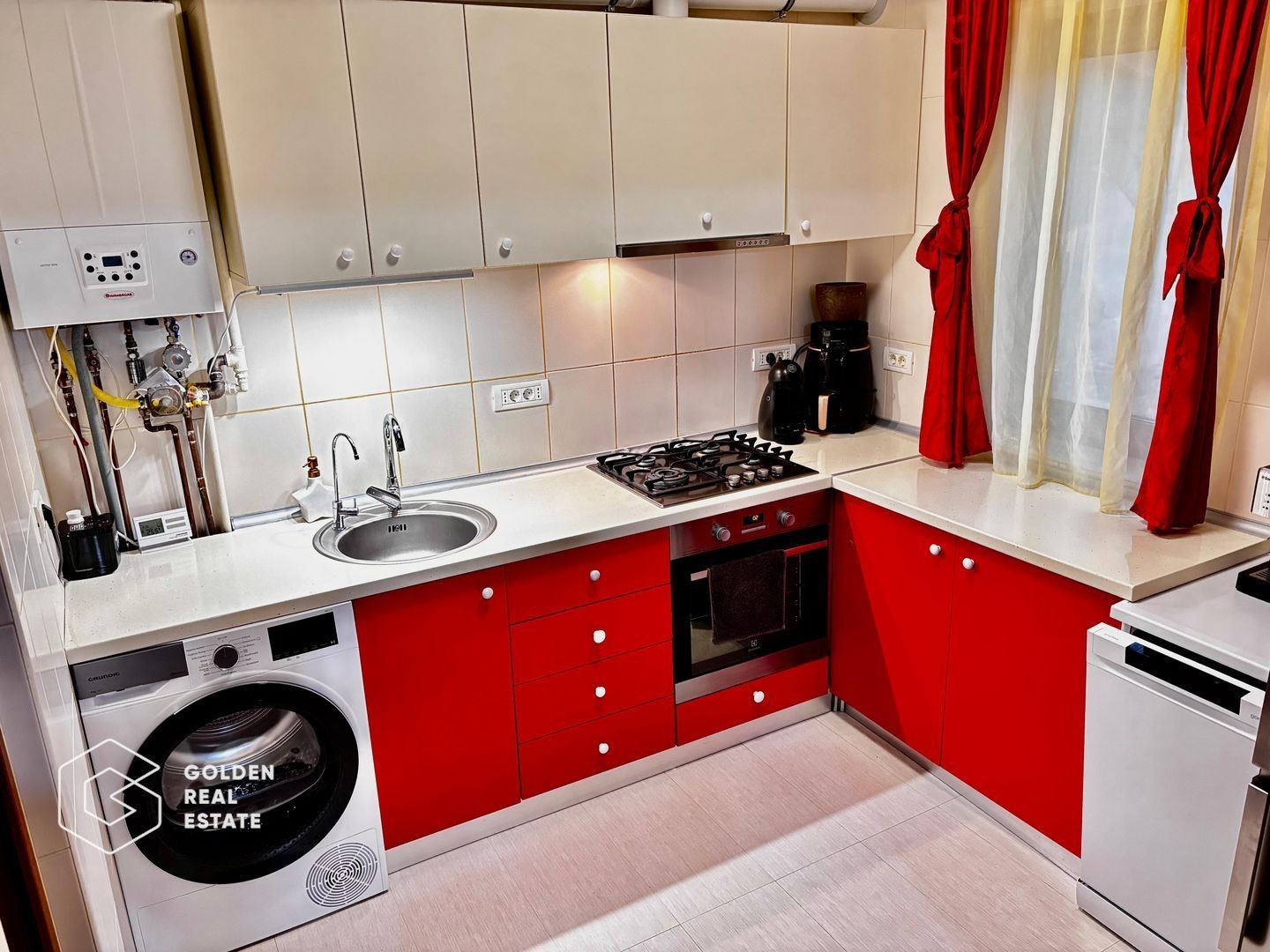 Apartament spatios la curte,  2 camere, complet renovat, Aradul Nou - Poză 7