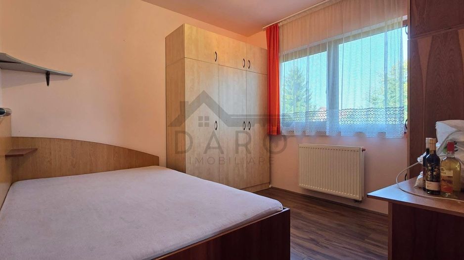 Vand casa unifamiliara in Sângeorgiu de Mures - Poză 8