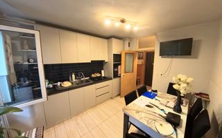 Apartament 3 camere - cartierul Tudor Vladimirescu, Calea Sighișoarei - Poză 1