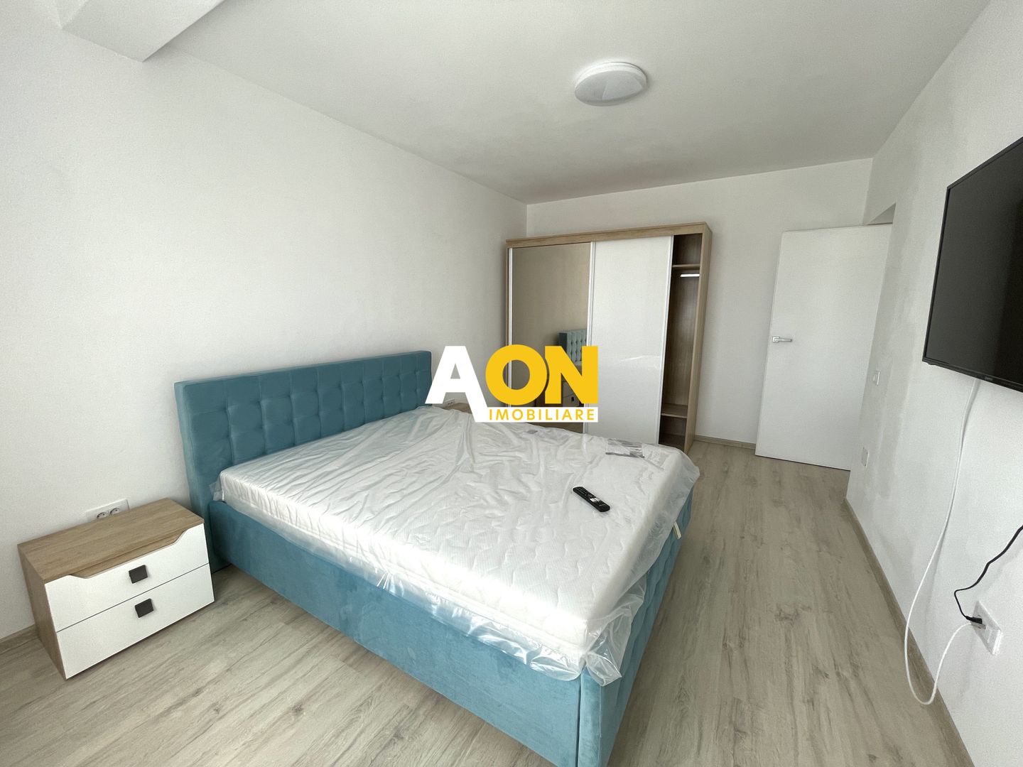 Apartament cu 3 camere, Terasă, Loc de parcare, Zona Bazinului Olimpic - Poză 4