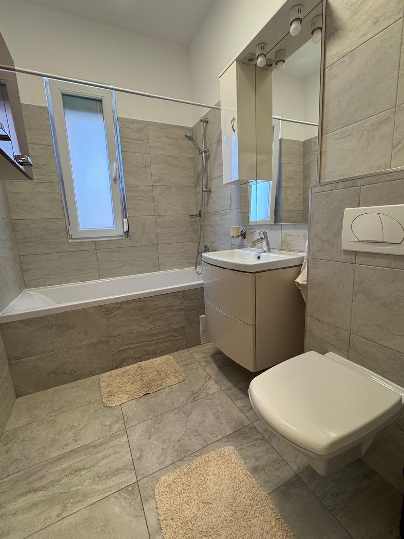 Apartament cu 3 camere, curte proprie si loc de parcare - Poză 18